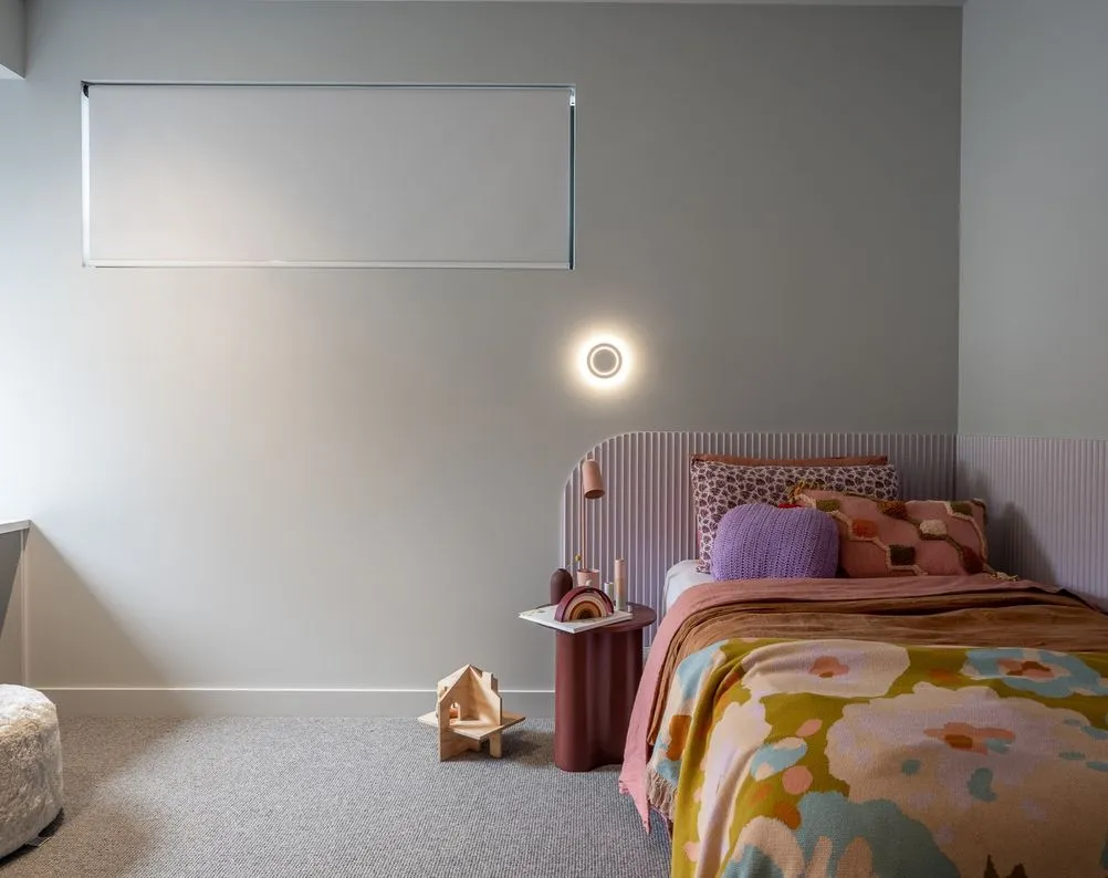 Made to measure blackout blinds