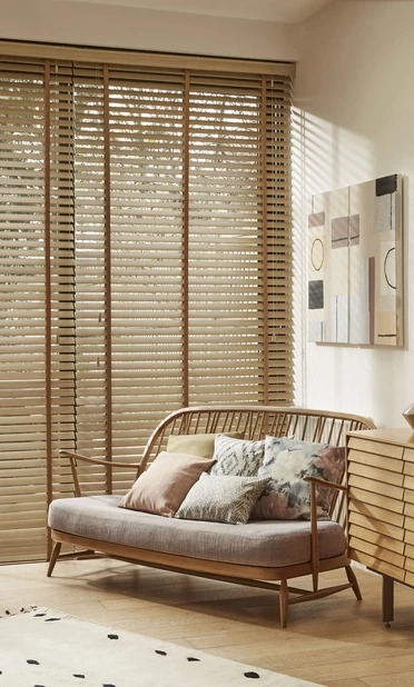 Living Room Venetian Blinds in Dubai