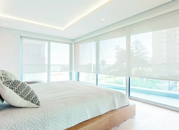 Modern bedroom blinds in Dubai home