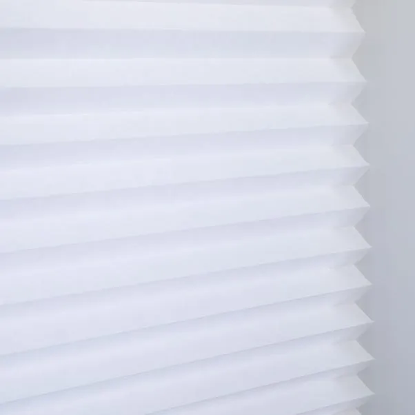 Daylight Temporary Pleated Blind