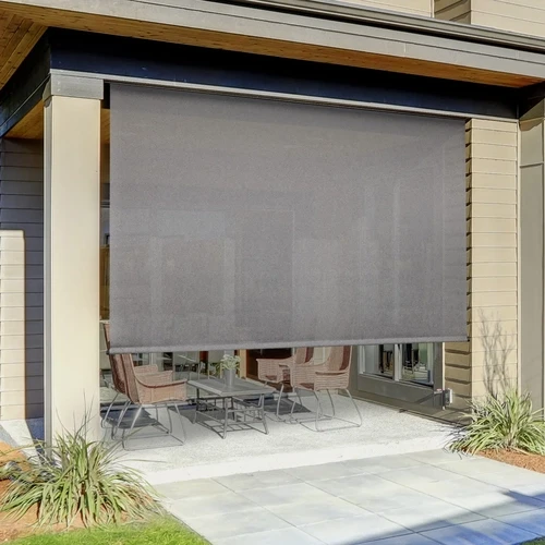 Outdoor pergola blinds in Dubai