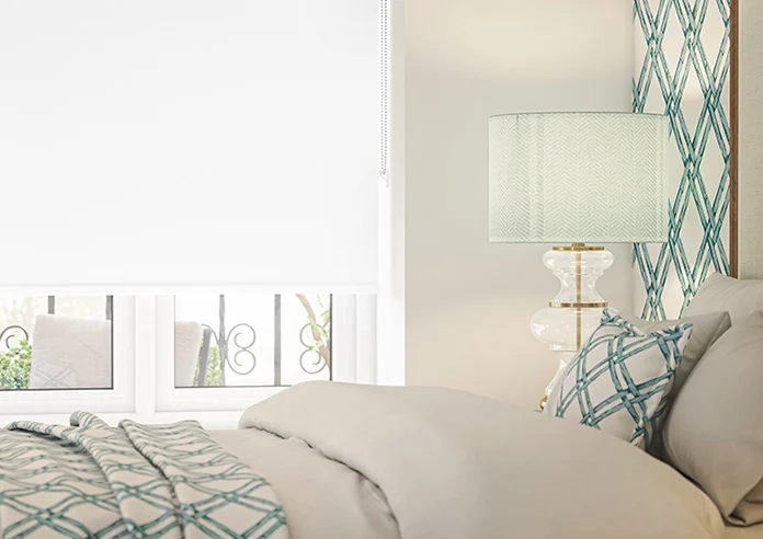Verona Blackout Pure White Roller Blind - Image 2