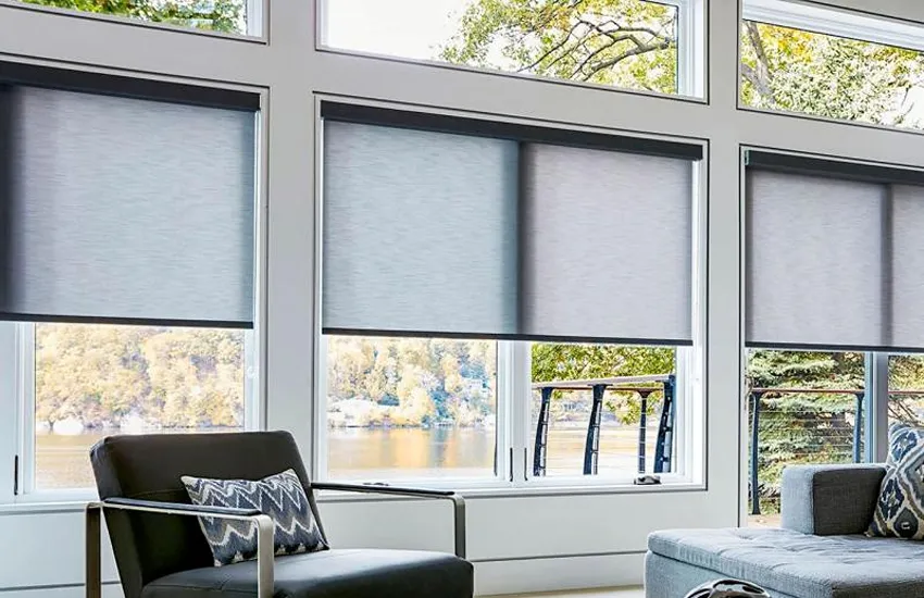 sunscreen roller blinds in livingroom